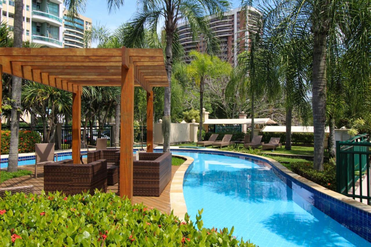 Barra Da Tijuca - 508 - De Frente Para Maravilhosa Piscina - Estacionamento Gratuito - Academia Comphania Atletica - Balsa Para Praia Gratis - Microondas - Geladeira Grande - Recepcao 24Horas - Wi-Fi - Com Pia Rio de Janeiro Luaran gambar