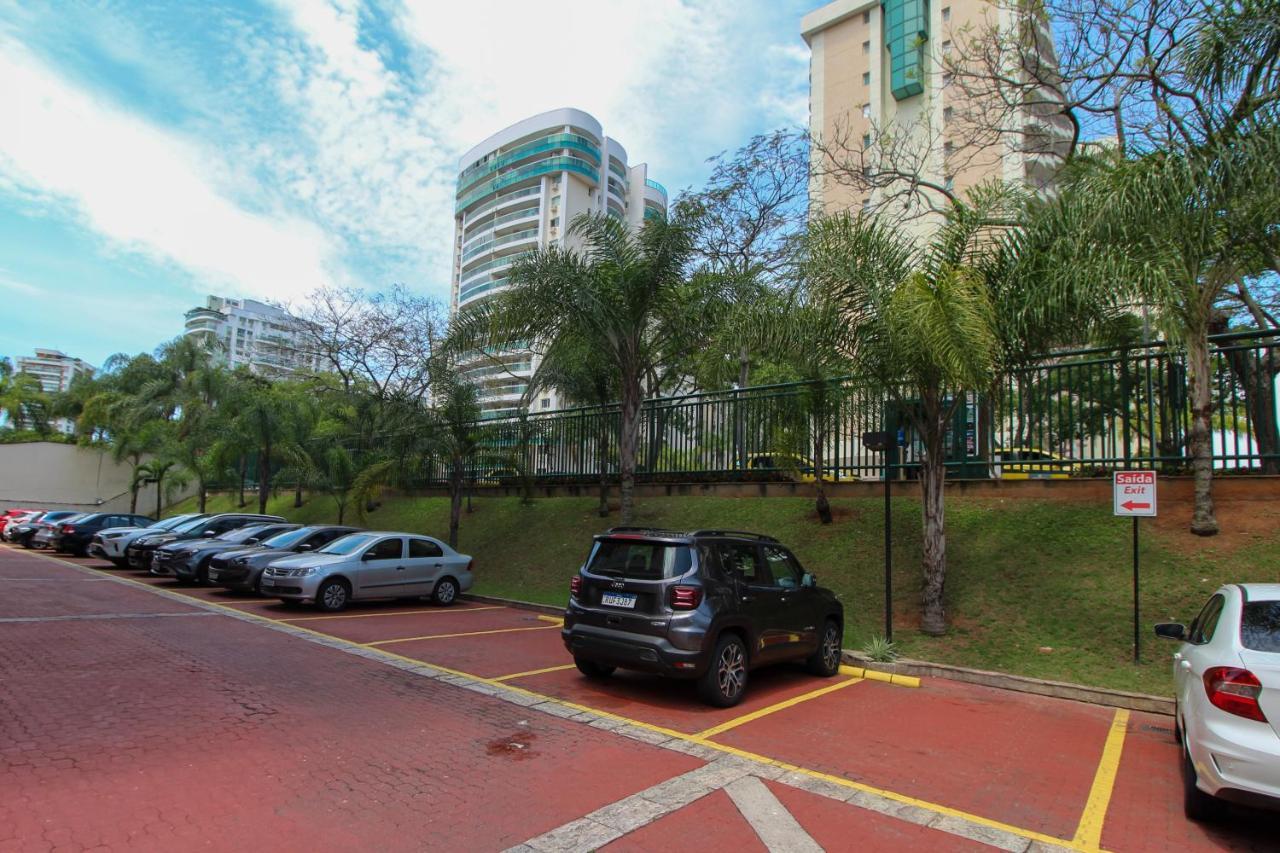Barra Da Tijuca - 508 - De Frente Para Maravilhosa Piscina - Estacionamento Gratuito - Academia Comphania Atletica - Balsa Para Praia Gratis - Microondas - Geladeira Grande - Recepcao 24Horas - Wi-Fi - Com Pia Rio de Janeiro Luaran gambar