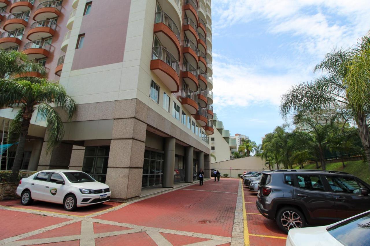 Barra Da Tijuca - 508 - De Frente Para Maravilhosa Piscina - Estacionamento Gratuito - Academia Comphania Atletica - Balsa Para Praia Gratis - Microondas - Geladeira Grande - Recepcao 24Horas - Wi-Fi - Com Pia Rio de Janeiro Luaran gambar
