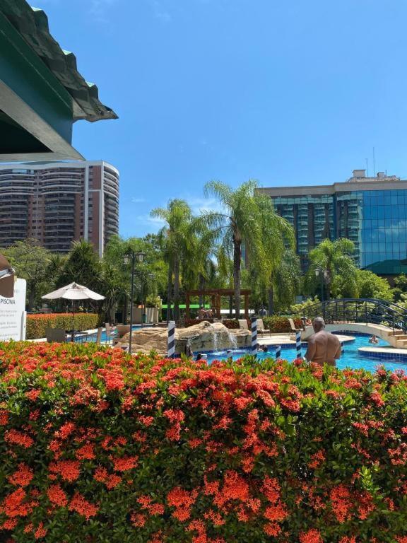 Barra Da Tijuca - 508 - De Frente Para Maravilhosa Piscina - Estacionamento Gratuito - Academia Comphania Atletica - Balsa Para Praia Gratis - Microondas - Geladeira Grande - Recepcao 24Horas - Wi-Fi - Com Pia Rio de Janeiro Luaran gambar