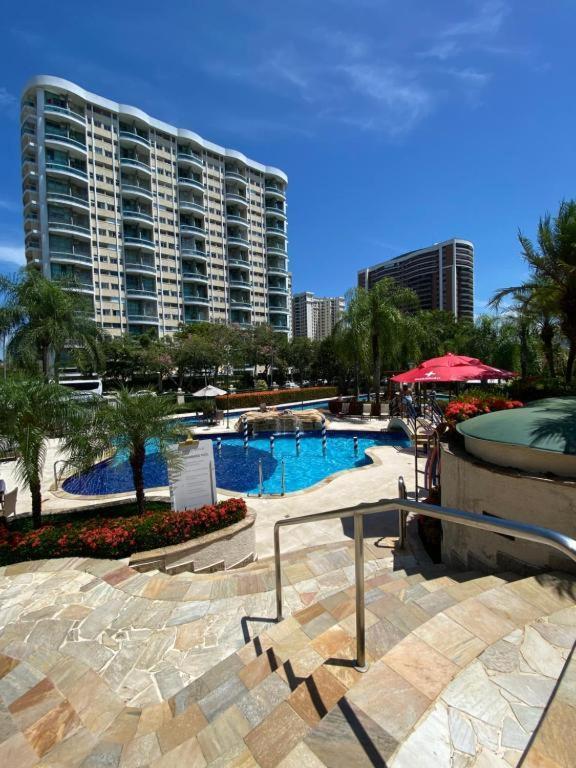 Barra Da Tijuca - 508 - De Frente Para Maravilhosa Piscina - Estacionamento Gratuito - Academia Comphania Atletica - Balsa Para Praia Gratis - Microondas - Geladeira Grande - Recepcao 24Horas - Wi-Fi - Com Pia Rio de Janeiro Luaran gambar