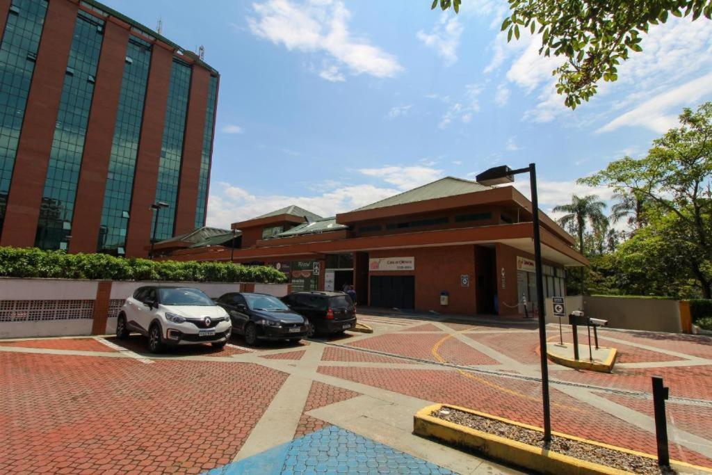 Barra Da Tijuca - 508 - De Frente Para Maravilhosa Piscina - Estacionamento Gratuito - Academia Comphania Atletica - Balsa Para Praia Gratis - Microondas - Geladeira Grande - Recepcao 24Horas - Wi-Fi - Com Pia Rio de Janeiro Luaran gambar