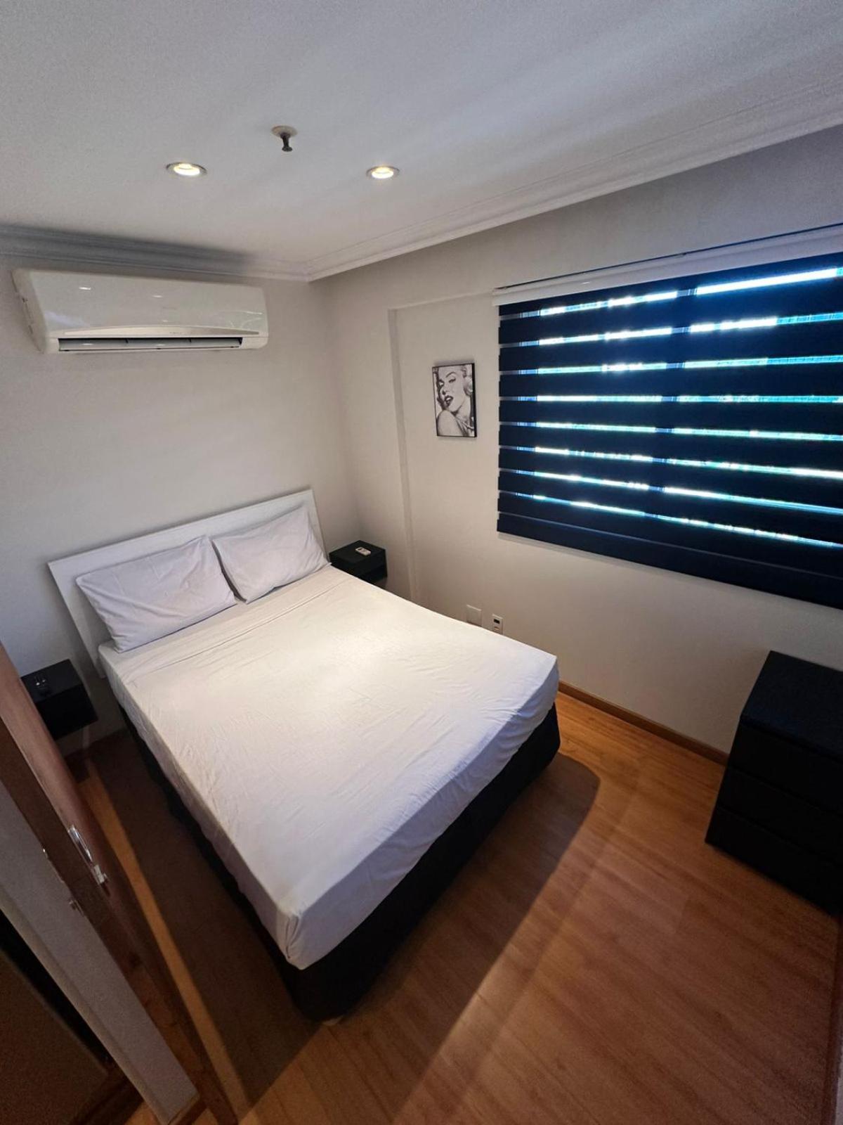 Barra Da Tijuca - 508 - De Frente Para Maravilhosa Piscina - Estacionamento Gratuito - Academia Comphania Atletica - Balsa Para Praia Gratis - Microondas - Geladeira Grande - Recepcao 24Horas - Wi-Fi - Com Pia Rio de Janeiro Luaran gambar