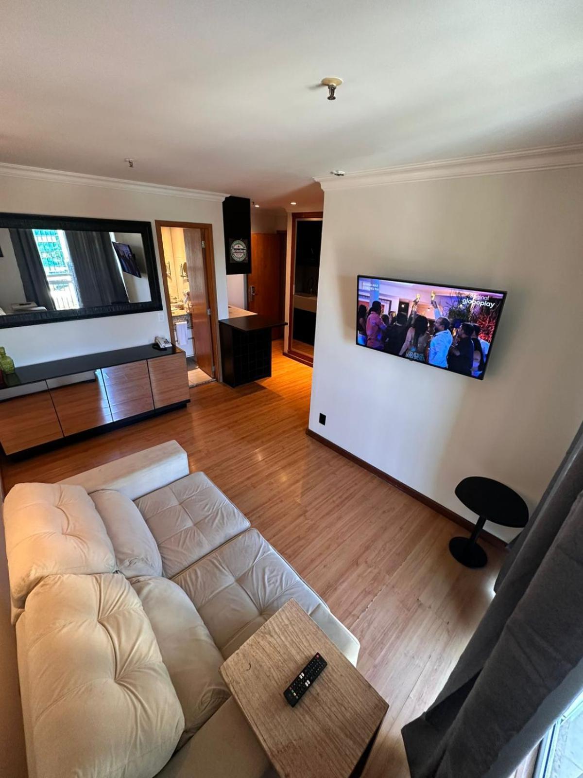 Barra Da Tijuca - 508 - De Frente Para Maravilhosa Piscina - Estacionamento Gratuito - Academia Comphania Atletica - Balsa Para Praia Gratis - Microondas - Geladeira Grande - Recepcao 24Horas - Wi-Fi - Com Pia Rio de Janeiro Luaran gambar