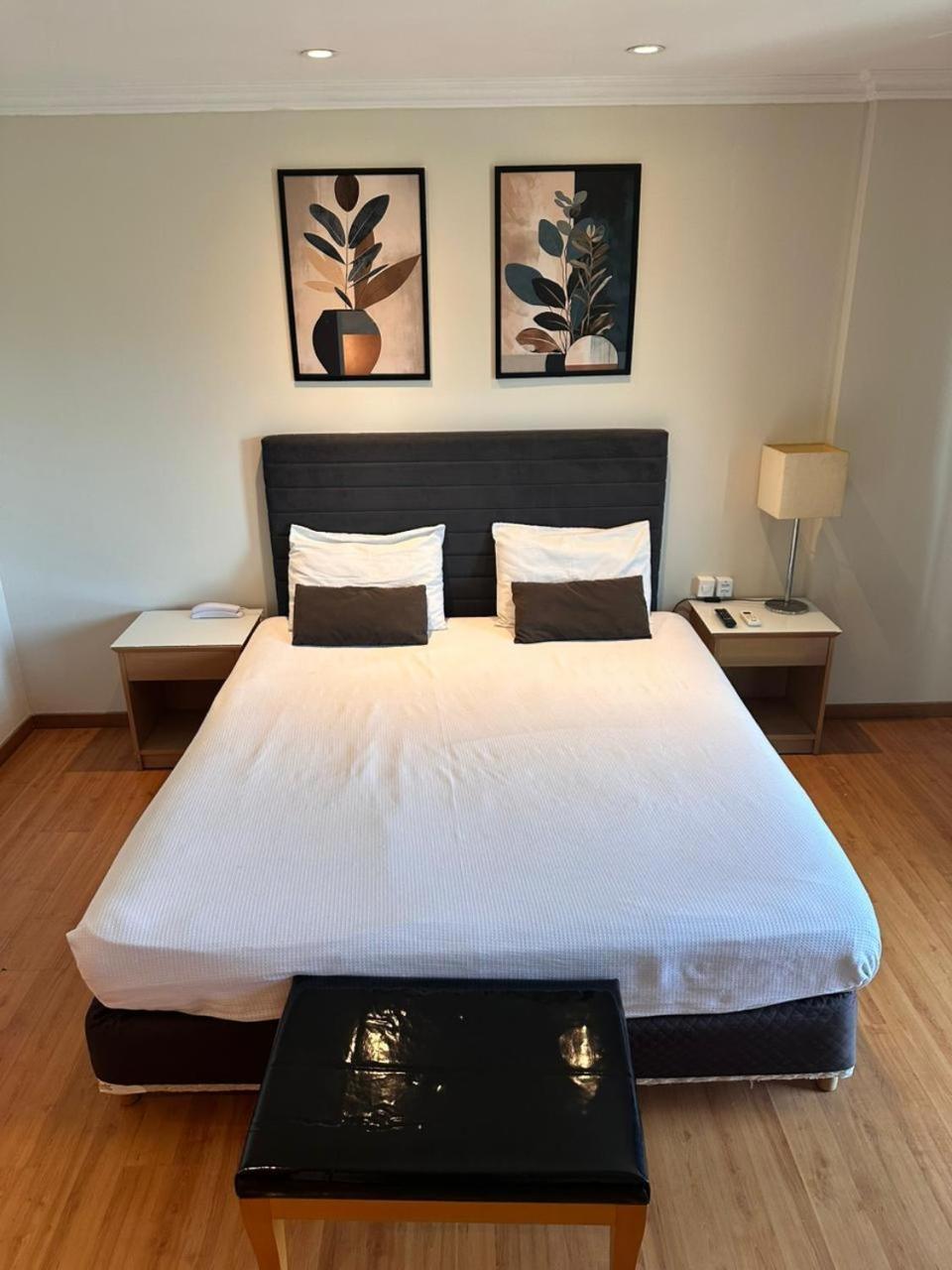 Barra Da Tijuca - 508 - De Frente Para Maravilhosa Piscina - Estacionamento Gratuito - Academia Comphania Atletica - Balsa Para Praia Gratis - Microondas - Geladeira Grande - Recepcao 24Horas - Wi-Fi - Com Pia Rio de Janeiro Luaran gambar