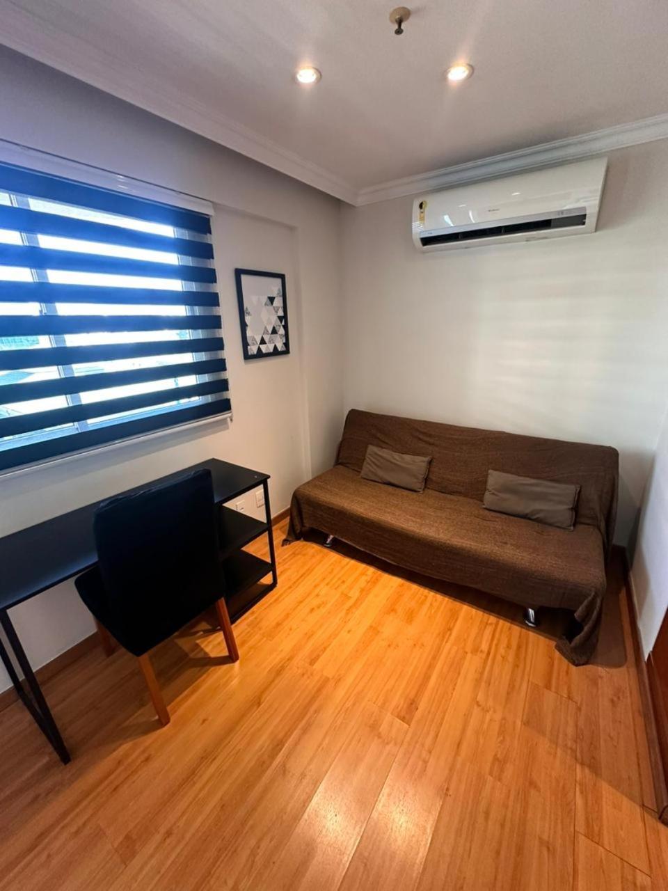 Barra Da Tijuca - 508 - De Frente Para Maravilhosa Piscina - Estacionamento Gratuito - Academia Comphania Atletica - Balsa Para Praia Gratis - Microondas - Geladeira Grande - Recepcao 24Horas - Wi-Fi - Com Pia Rio de Janeiro Luaran gambar