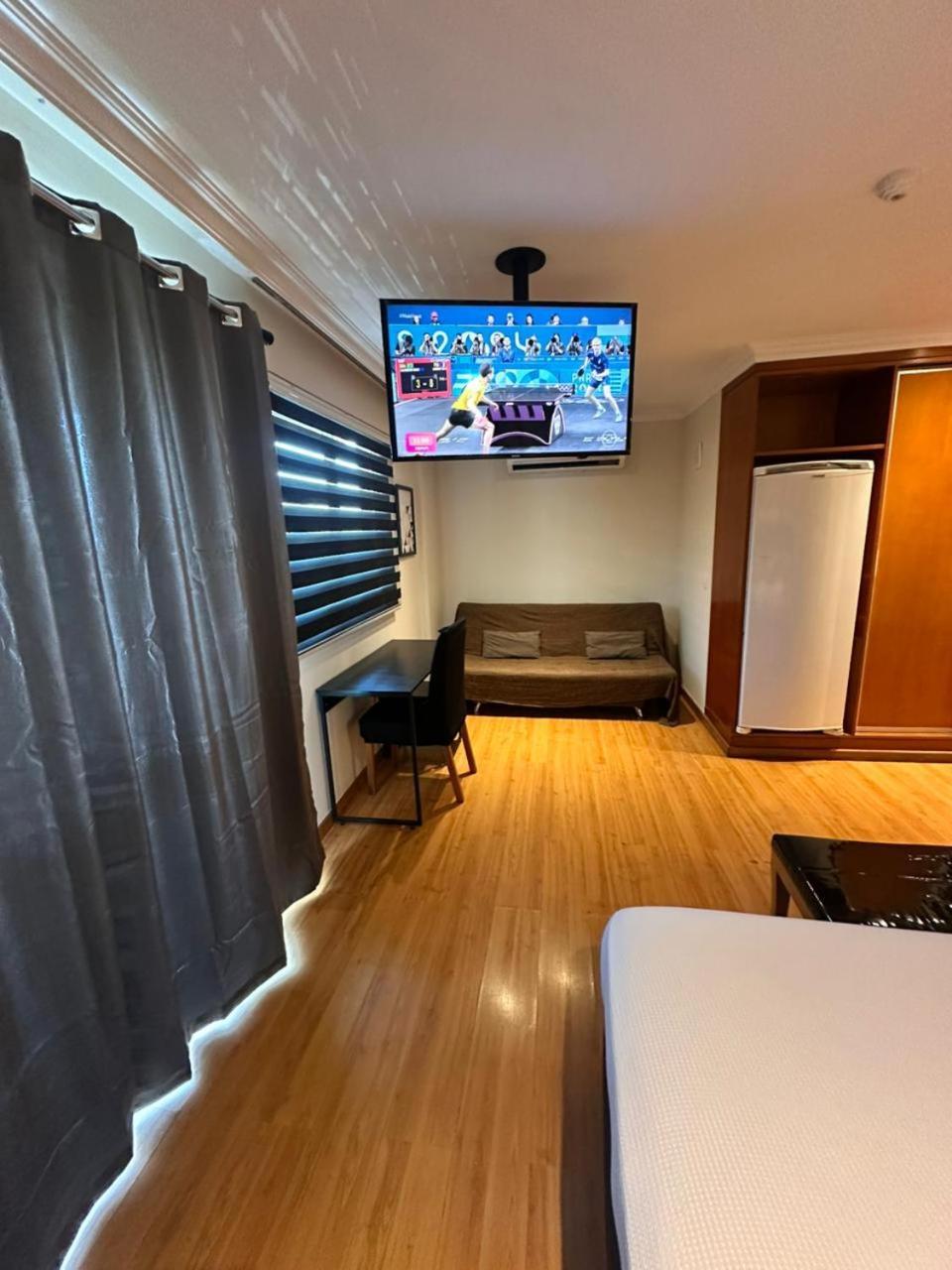 Barra Da Tijuca - 508 - De Frente Para Maravilhosa Piscina - Estacionamento Gratuito - Academia Comphania Atletica - Balsa Para Praia Gratis - Microondas - Geladeira Grande - Recepcao 24Horas - Wi-Fi - Com Pia Rio de Janeiro Luaran gambar